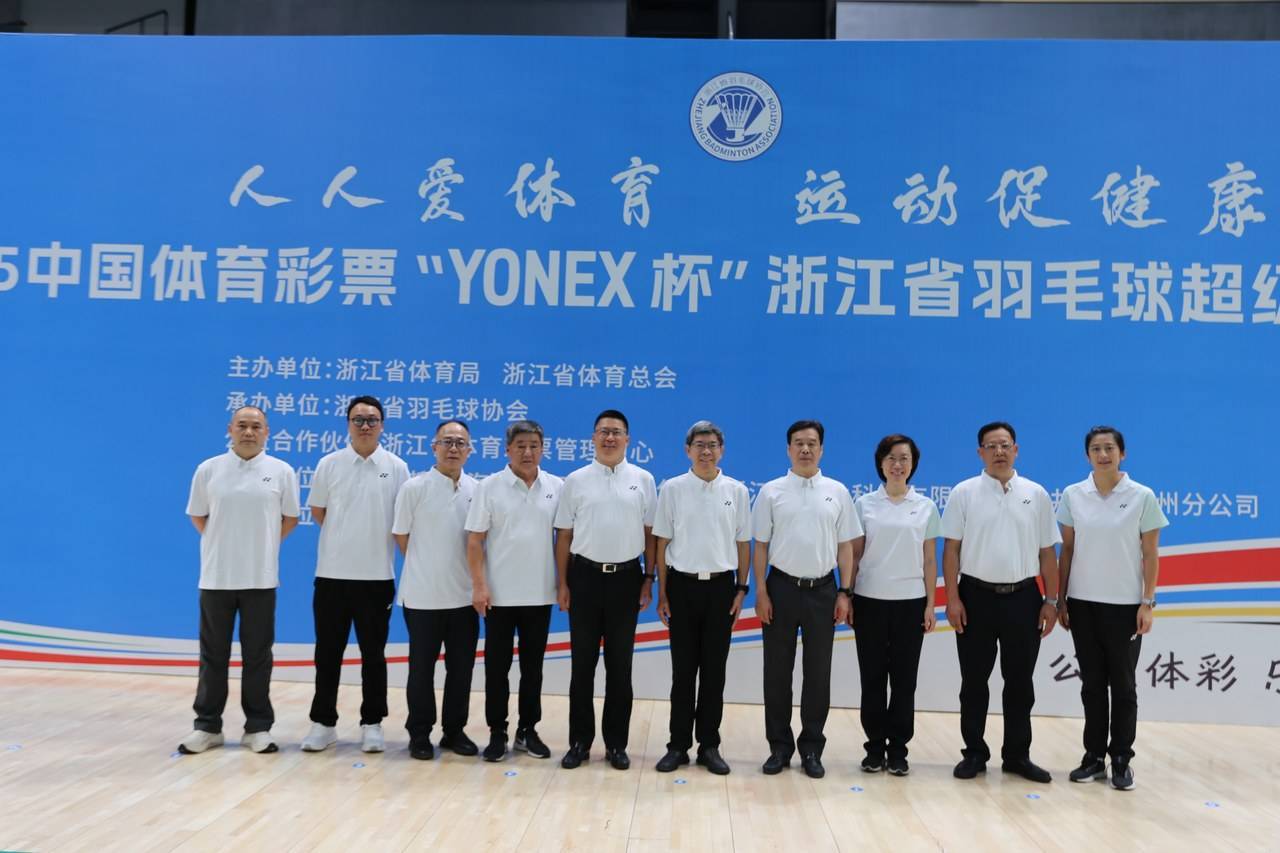 无论是奖金, 青年组的竞 无论是奖金, 青年组的竞